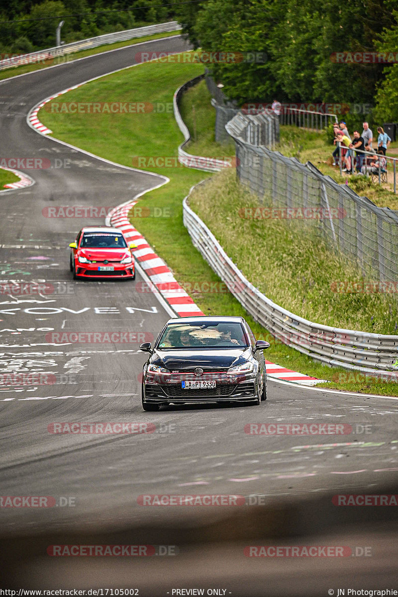 Bild #17105002 - Touristenfahrten Nürburgring Nordschleife (11.06.2022)