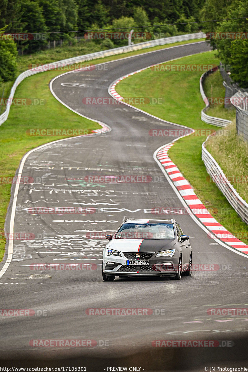 Bild #17105301 - Touristenfahrten Nürburgring Nordschleife (11.06.2022)