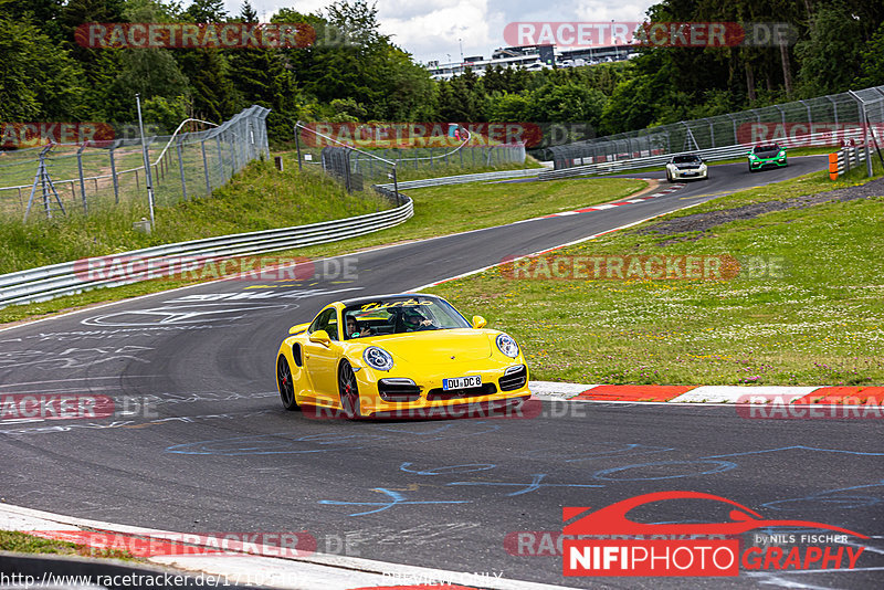 Bild #17105402 - Touristenfahrten Nürburgring Nordschleife (11.06.2022)