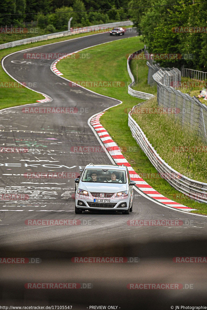 Bild #17105547 - Touristenfahrten Nürburgring Nordschleife (11.06.2022)