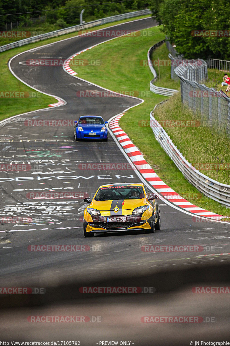 Bild #17105792 - Touristenfahrten Nürburgring Nordschleife (11.06.2022)