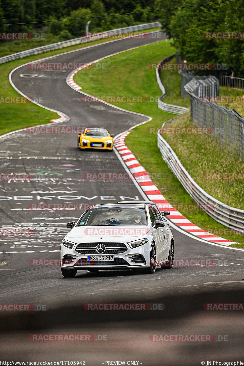 Bild #17105942 - Touristenfahrten Nürburgring Nordschleife (11.06.2022)