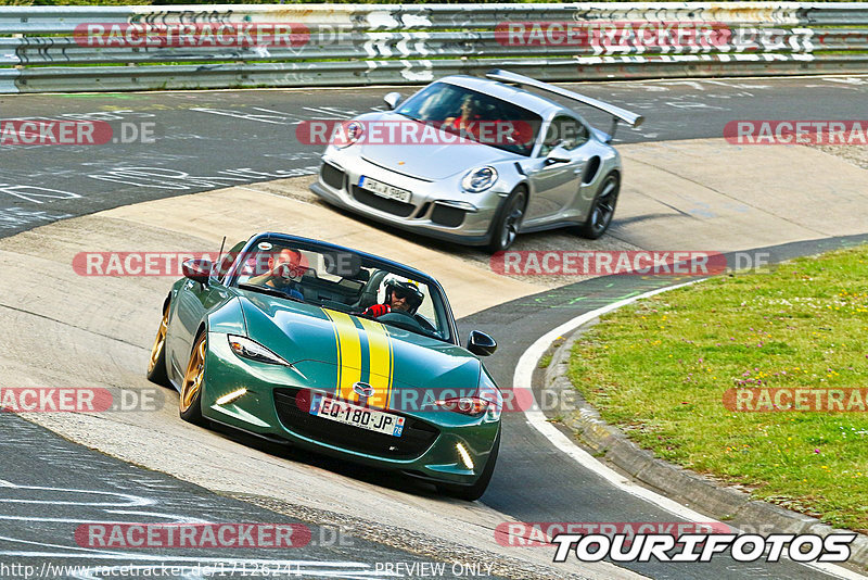 Bild #17126241 - Touristenfahrten Nürburgring Nordschleife (11.06.2022)