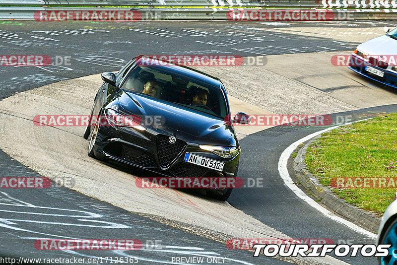 Bild #17126365 - Touristenfahrten Nürburgring Nordschleife (11.06.2022)