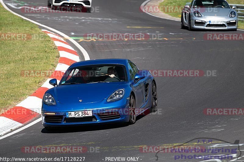 Bild #17128227 - Touristenfahrten Nürburgring Nordschleife (12.06.2022)