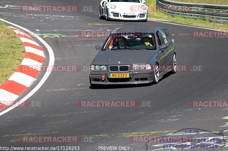 Bild #17128253 - Touristenfahrten Nürburgring Nordschleife (12.06.2022)