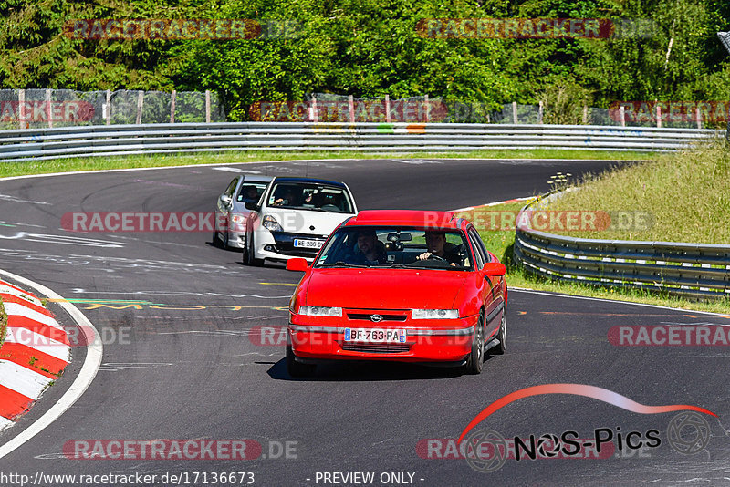 Bild #17136673 - Touristenfahrten Nürburgring Nordschleife (12.06.2022)