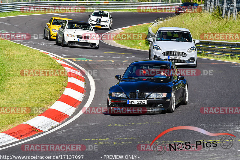 Bild #17137097 - Touristenfahrten Nürburgring Nordschleife (12.06.2022)