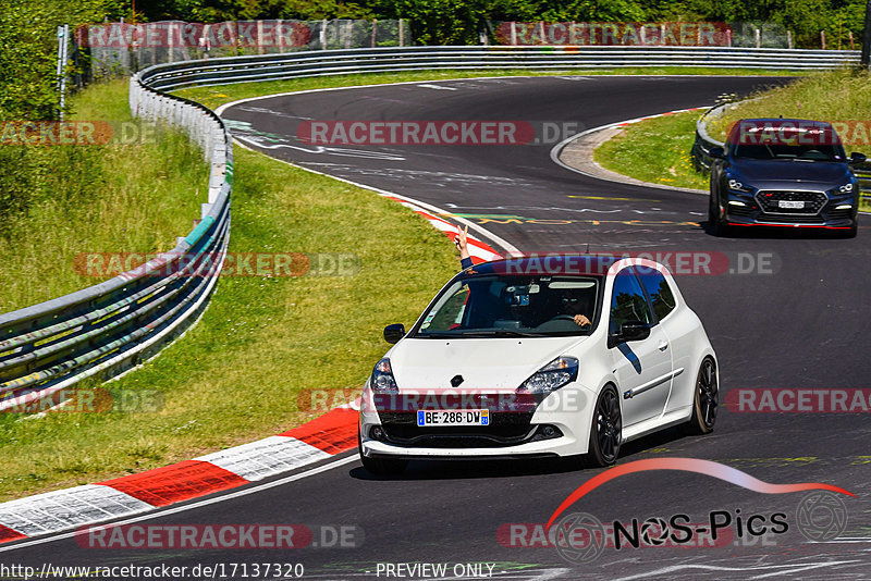 Bild #17137320 - Touristenfahrten Nürburgring Nordschleife (12.06.2022)