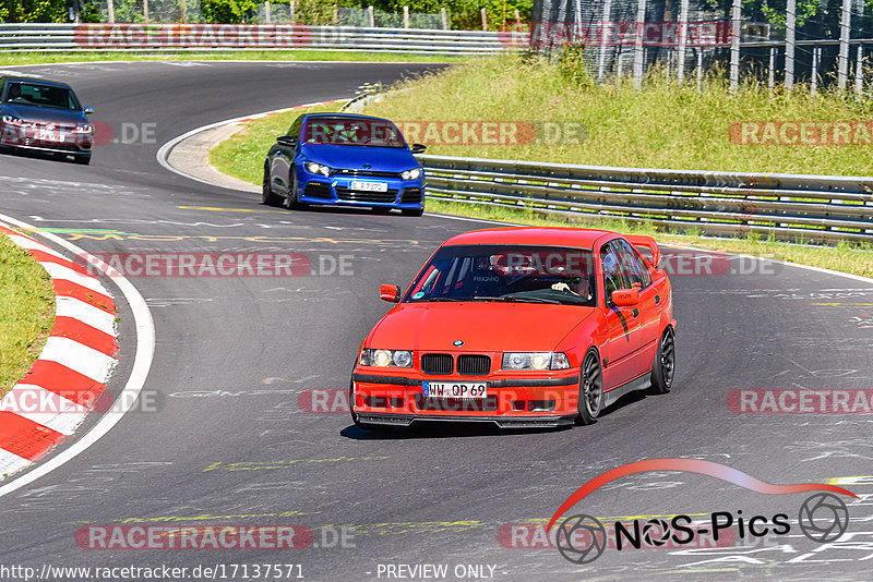 Bild #17137571 - Touristenfahrten Nürburgring Nordschleife (12.06.2022)