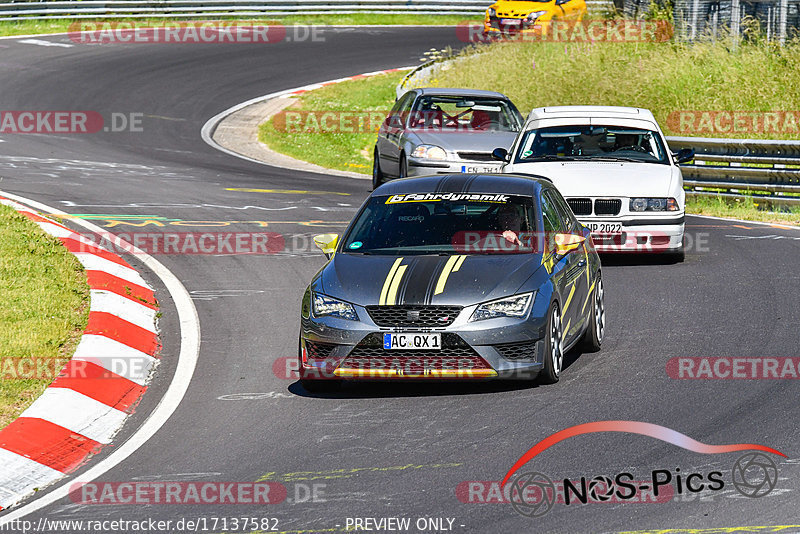 Bild #17137582 - Touristenfahrten Nürburgring Nordschleife (12.06.2022)