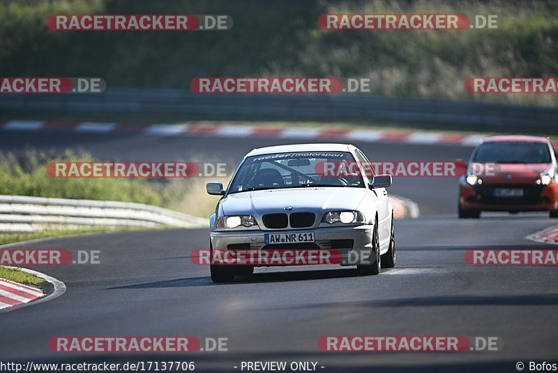 Bild #17137706 - Touristenfahrten Nürburgring Nordschleife (12.06.2022)