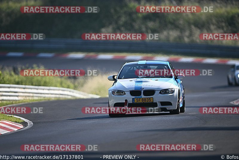 Bild #17137801 - Touristenfahrten Nürburgring Nordschleife (12.06.2022)