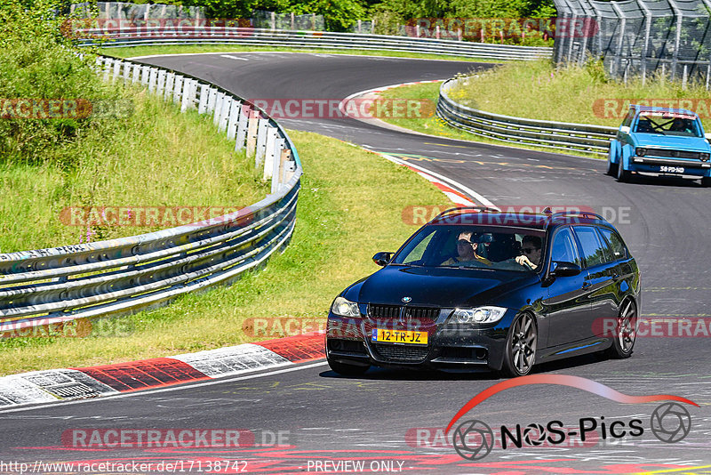 Bild #17138742 - Touristenfahrten Nürburgring Nordschleife (12.06.2022)