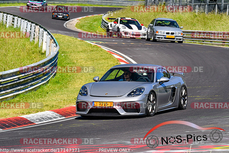 Bild #17147371 - Touristenfahrten Nürburgring Nordschleife (12.06.2022)