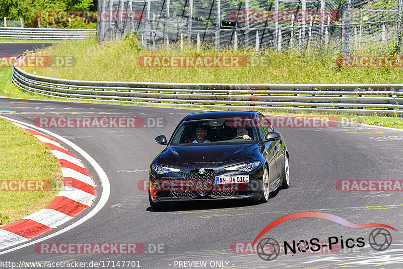 Bild #17147701 - Touristenfahrten Nürburgring Nordschleife (12.06.2022)