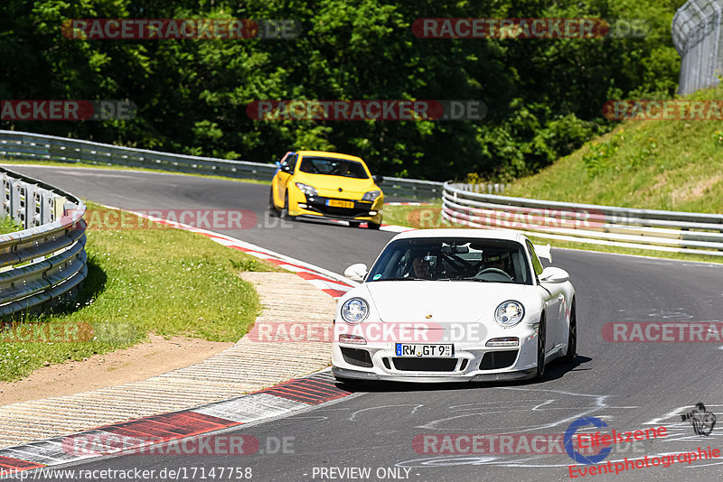 Bild #17147758 - Touristenfahrten Nürburgring Nordschleife (12.06.2022)