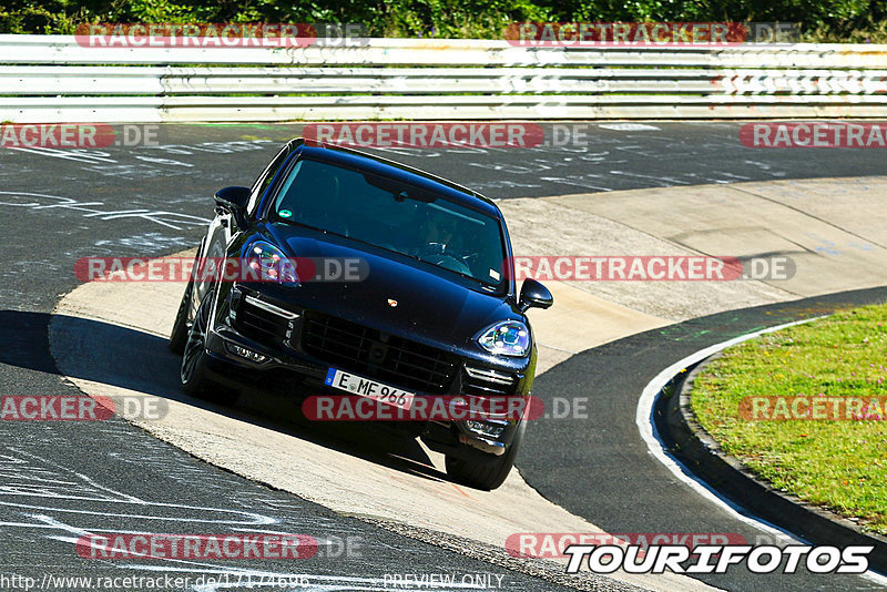 Bild #17174696 - Touristenfahrten Nürburgring Nordschleife (12.06.2022)