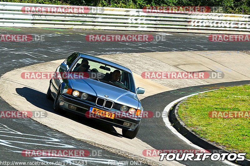 Bild #17175683 - Touristenfahrten Nürburgring Nordschleife (12.06.2022)