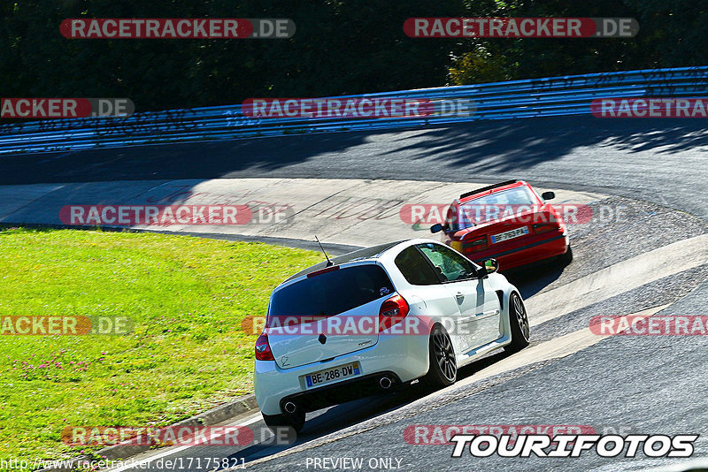 Bild #17175821 - Touristenfahrten Nürburgring Nordschleife (12.06.2022)