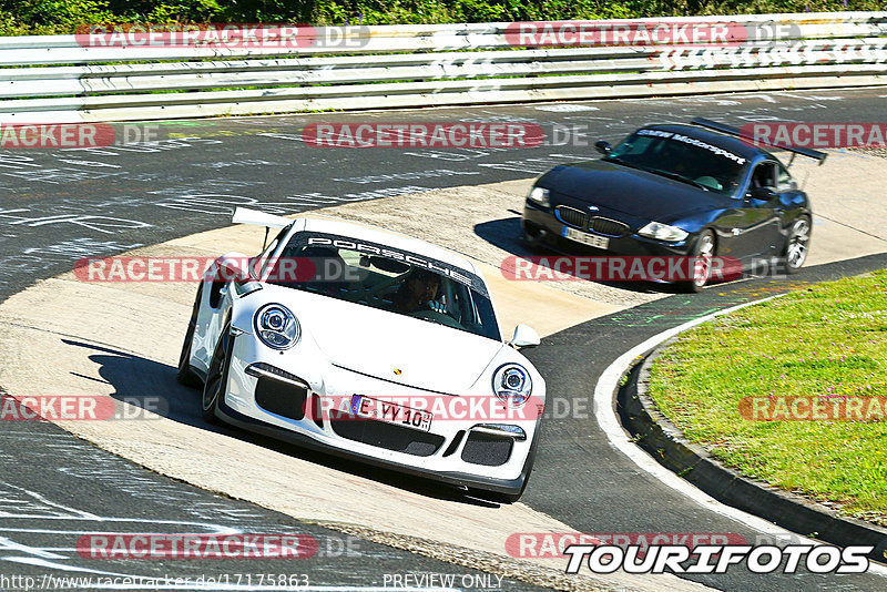 Bild #17175863 - Touristenfahrten Nürburgring Nordschleife (12.06.2022)