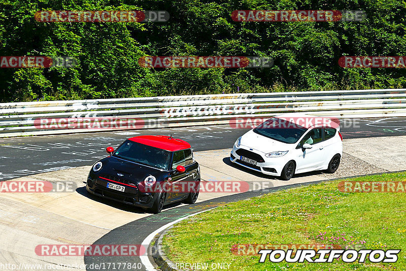 Bild #17177840 - Touristenfahrten Nürburgring Nordschleife (12.06.2022)