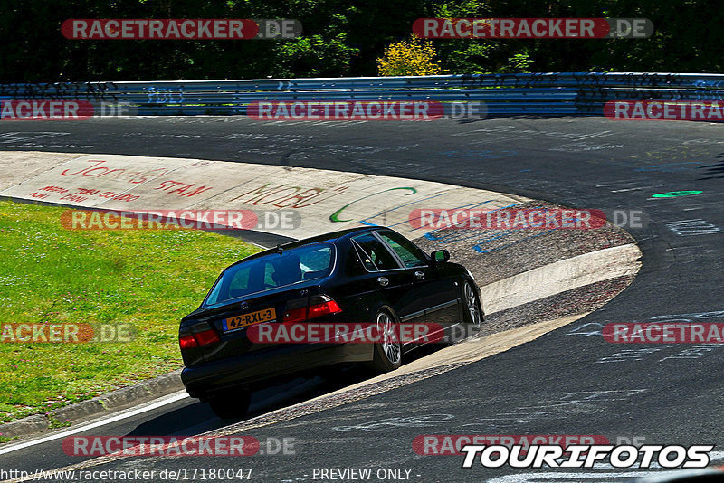 Bild #17180047 - Touristenfahrten Nürburgring Nordschleife (12.06.2022)