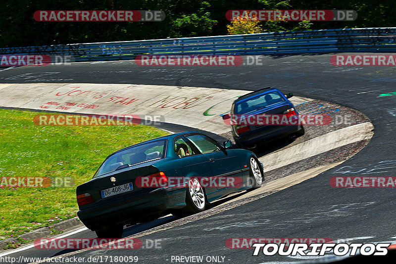 Bild #17180059 - Touristenfahrten Nürburgring Nordschleife (12.06.2022)