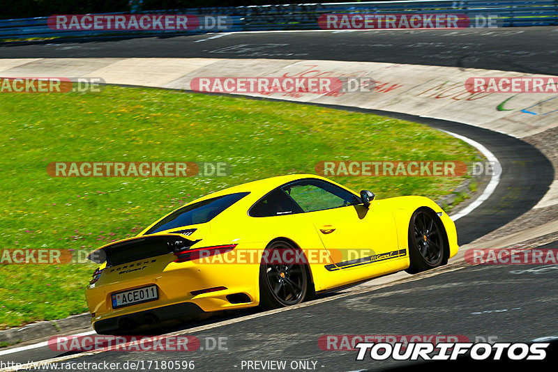 Bild #17180596 - Touristenfahrten Nürburgring Nordschleife (12.06.2022)