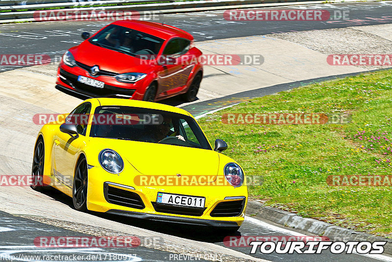 Bild #17180977 - Touristenfahrten Nürburgring Nordschleife (12.06.2022)