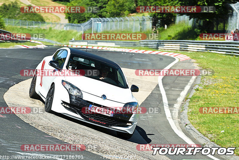 Bild #17186701 - Touristenfahrten Nürburgring Nordschleife (12.06.2022)