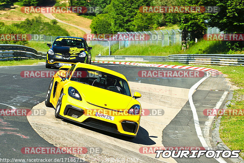 Bild #17186719 - Touristenfahrten Nürburgring Nordschleife (12.06.2022)