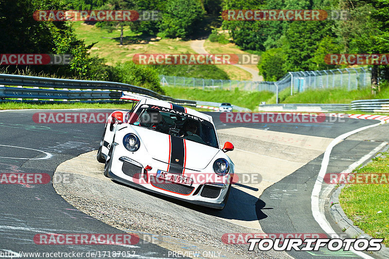 Bild #17187057 - Touristenfahrten Nürburgring Nordschleife (12.06.2022)