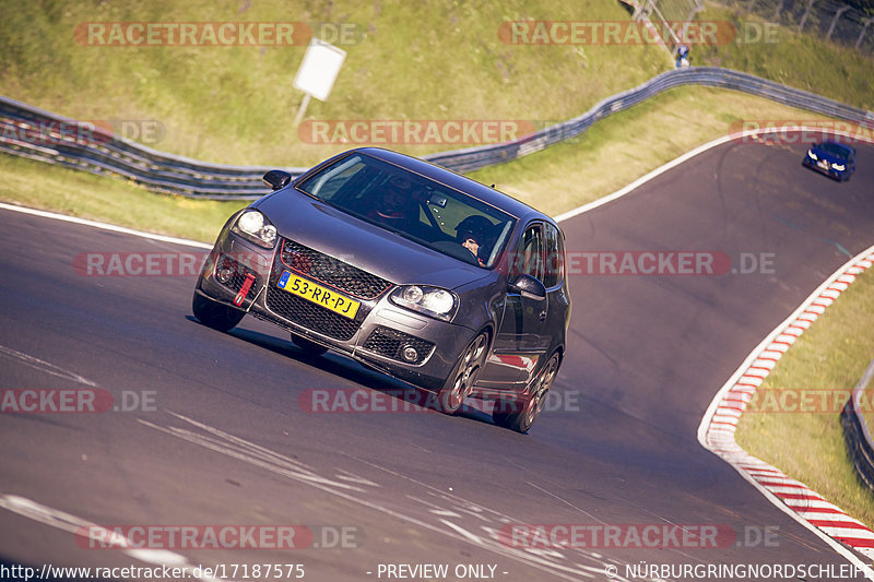 Bild #17187575 - Touristenfahrten Nürburgring Nordschleife (12.06.2022)