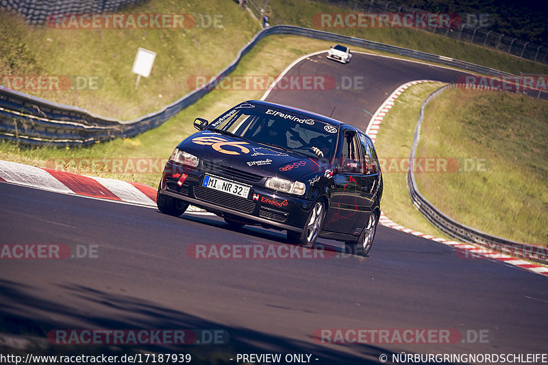 Bild #17187939 - Touristenfahrten Nürburgring Nordschleife (12.06.2022)