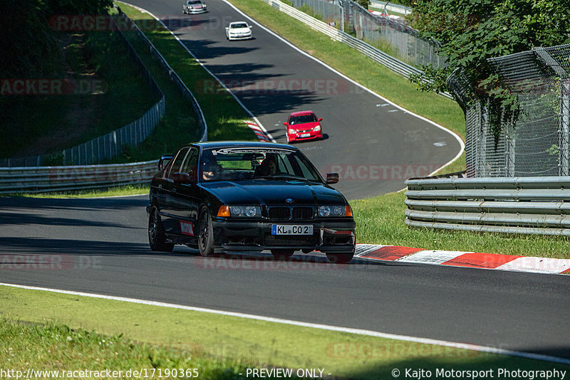 Bild #17190365 - Touristenfahrten Nürburgring Nordschleife (12.06.2022)