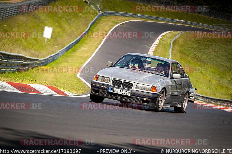 Bild #17193697 - Touristenfahrten Nürburgring Nordschleife (12.06.2022)