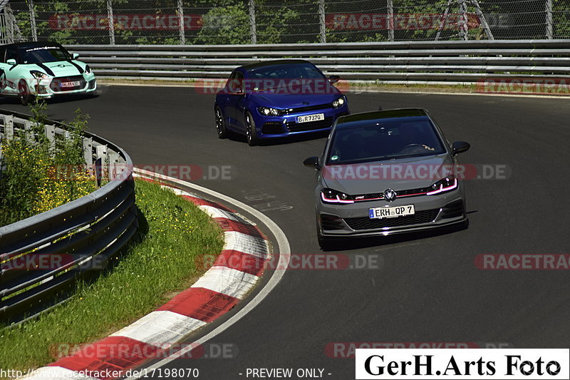 Bild #17198070 - Touristenfahrten Nürburgring Nordschleife (12.06.2022)