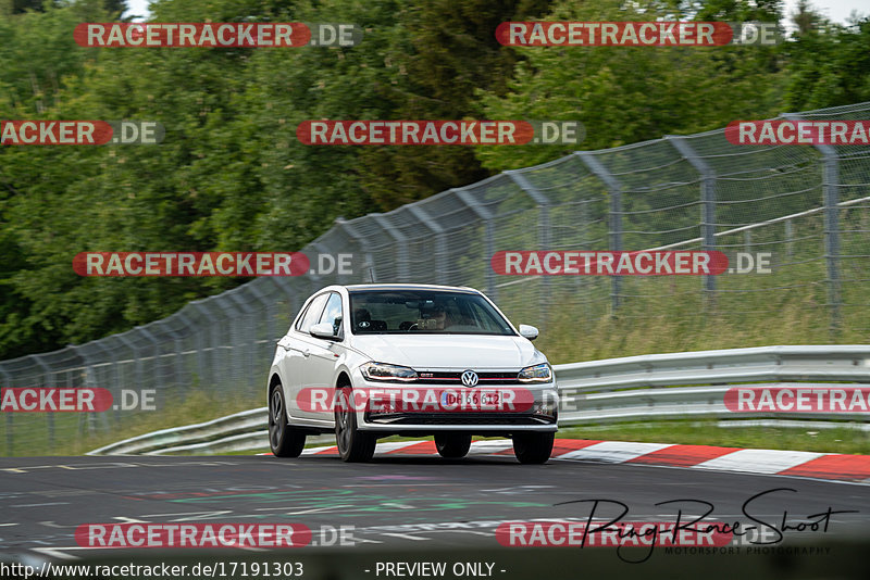 Bild #17191303 - Touristenfahrten Nürburgring Nordschleife (13.06.2022)