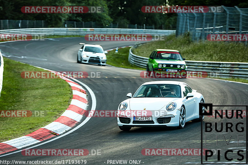 Bild #17193679 - Touristenfahrten Nürburgring Nordschleife (13.06.2022)