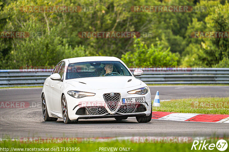 Bild #17193956 - Touristenfahrten Nürburgring Nordschleife (13.06.2022)