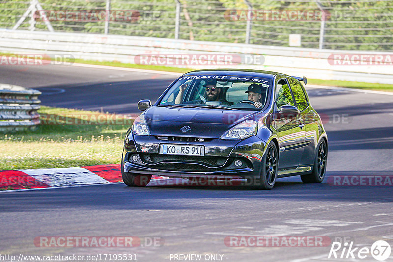 Bild #17195531 - Touristenfahrten Nürburgring Nordschleife (13.06.2022)