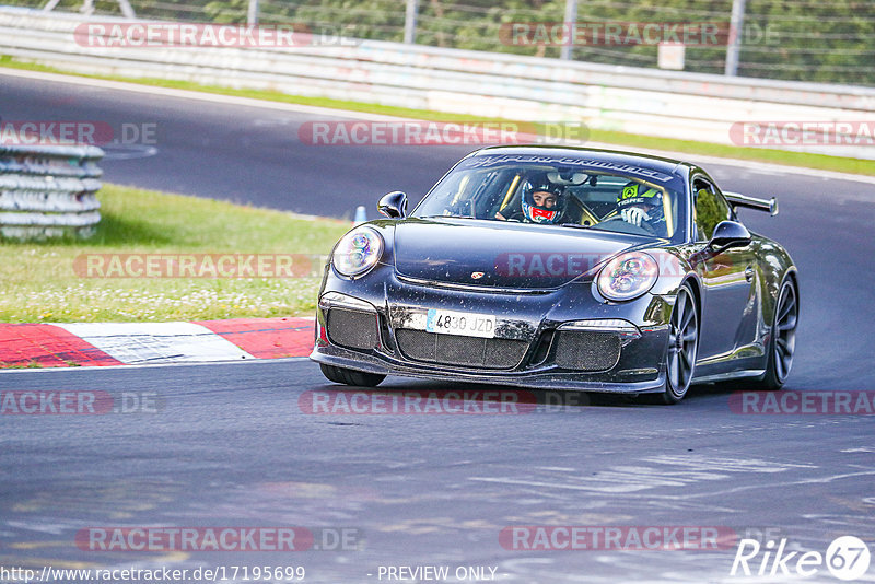 Bild #17195699 - Touristenfahrten Nürburgring Nordschleife (13.06.2022)