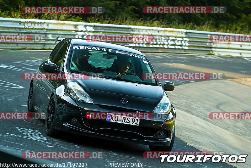 Bild #17197227 - Touristenfahrten Nürburgring Nordschleife (13.06.2022)