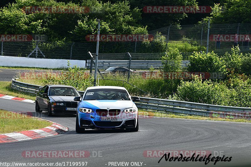 Bild #17199597 - Touristenfahrten Nürburgring Nordschleife (14.06.2022)