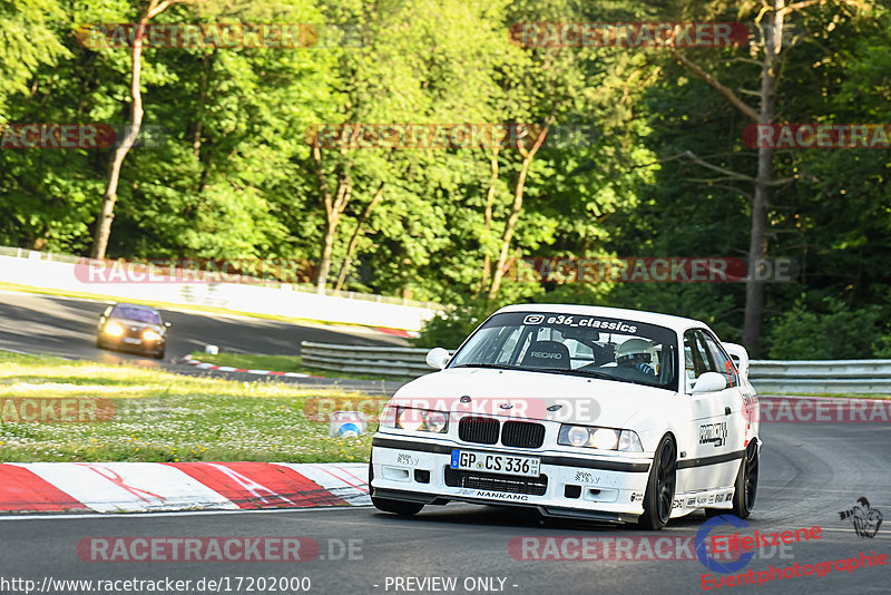 Bild #17202000 - Touristenfahrten Nürburgring Nordschleife (14.06.2022)