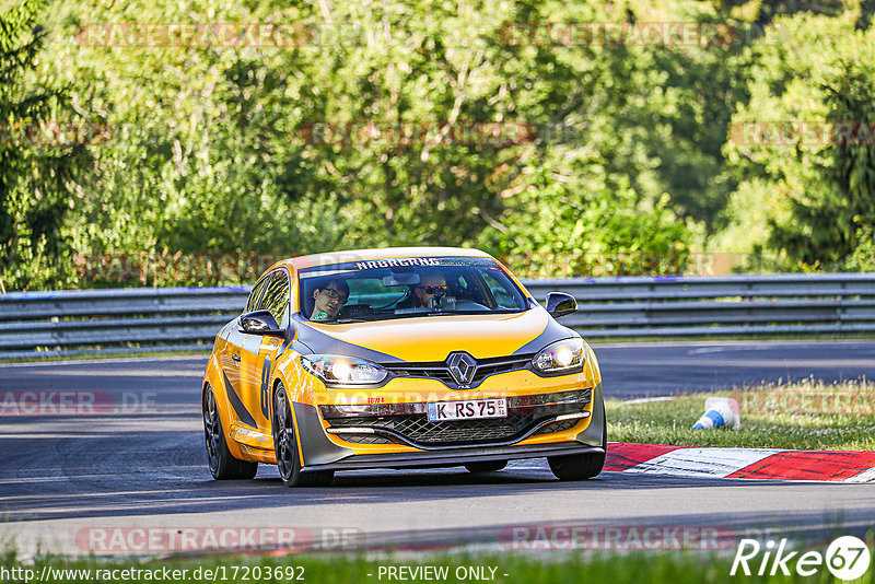 Bild #17203692 - Touristenfahrten Nürburgring Nordschleife (14.06.2022)