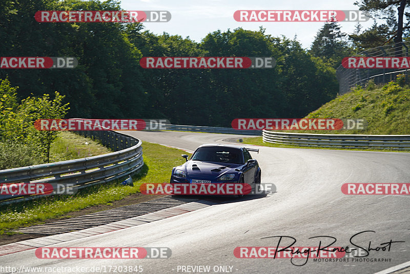 Bild #17203845 - Touristenfahrten Nürburgring Nordschleife (14.06.2022)