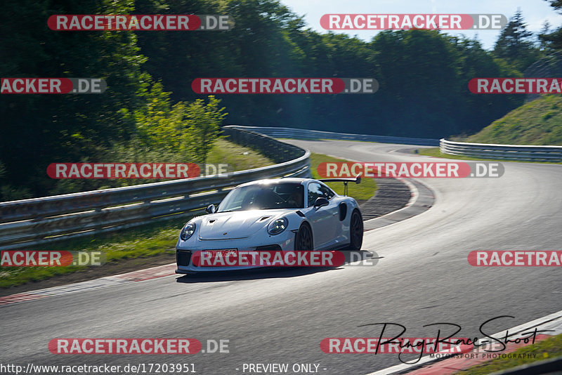 Bild #17203951 - Touristenfahrten Nürburgring Nordschleife (14.06.2022)