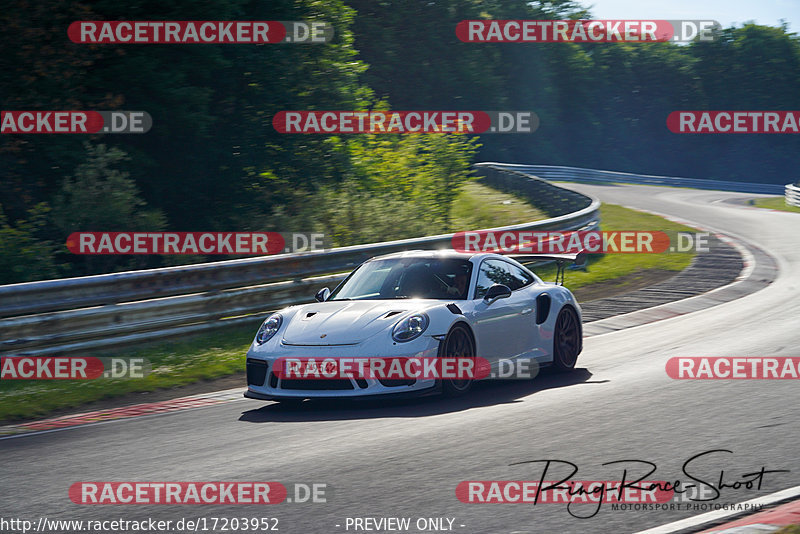 Bild #17203952 - Touristenfahrten Nürburgring Nordschleife (14.06.2022)